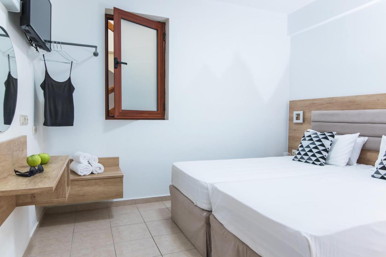Vagelis Apartments Malia Bagian luar foto