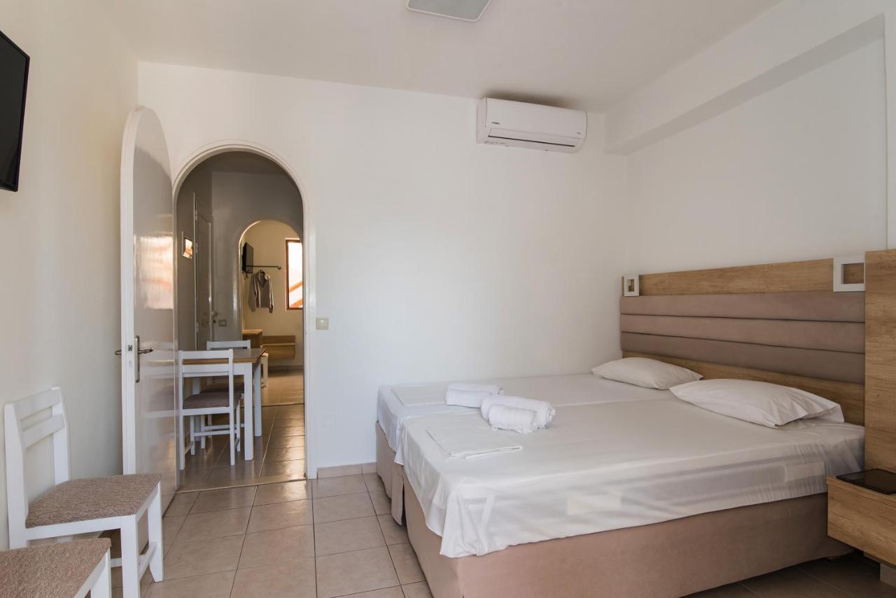 Vagelis Apartments Malia Bagian luar foto