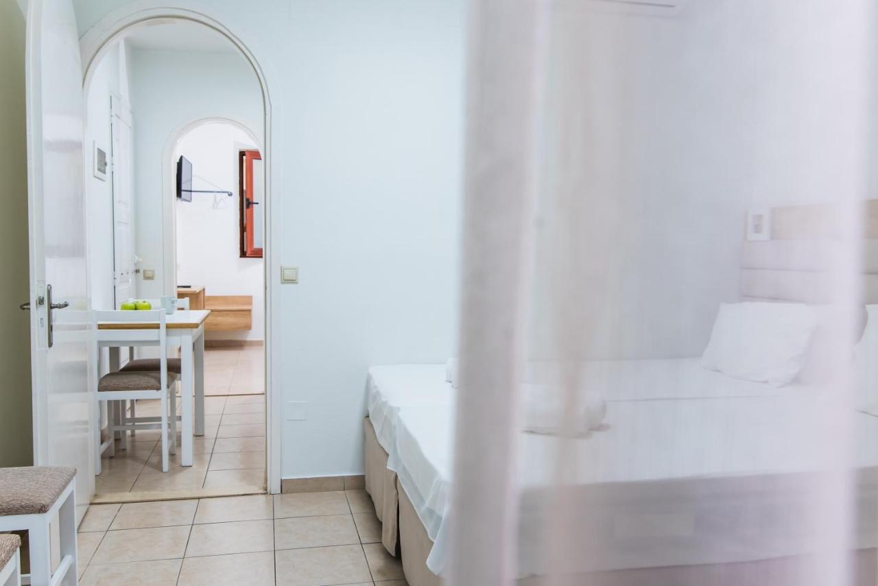 Vagelis Apartments Malia Bagian luar foto