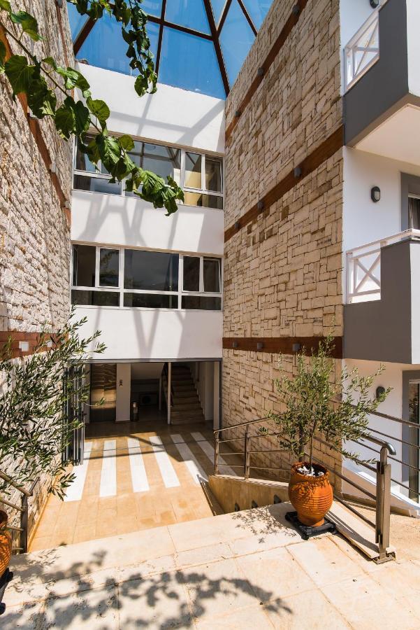 Vagelis Apartments Malia Bagian luar foto