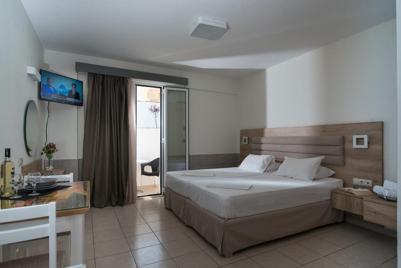 Vagelis Apartments Malia Bagian luar foto