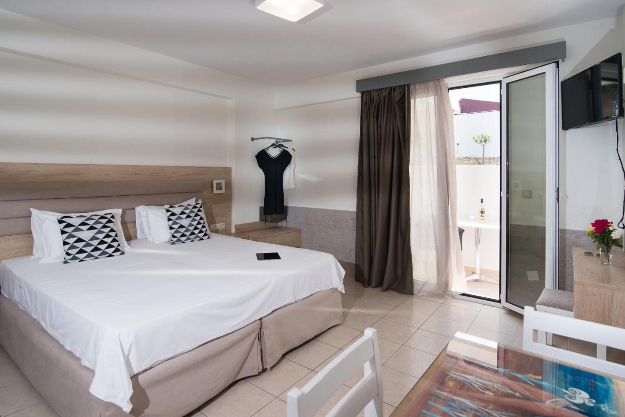 Vagelis Apartments Malia Bagian luar foto