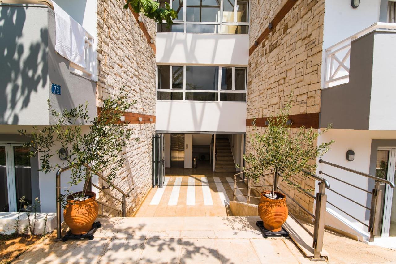 Vagelis Apartments Malia Bagian luar foto