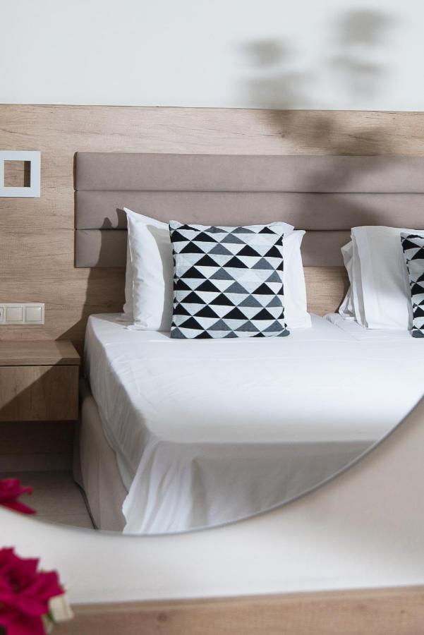 Vagelis Apartments Malia Bagian luar foto